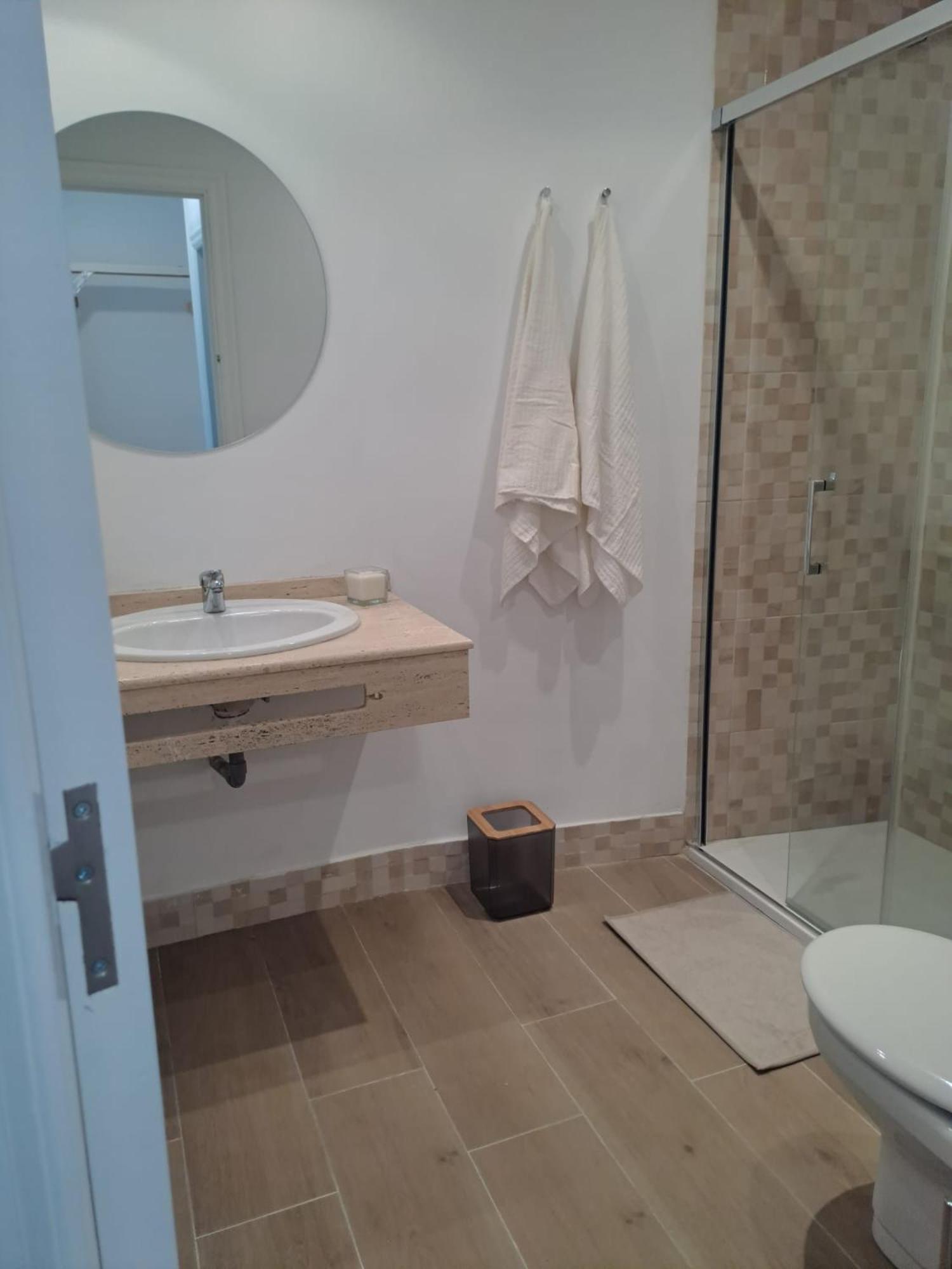 Apartamento Compartido Hab Privadas Playa De La Caleta Cadiz Bagian luar foto