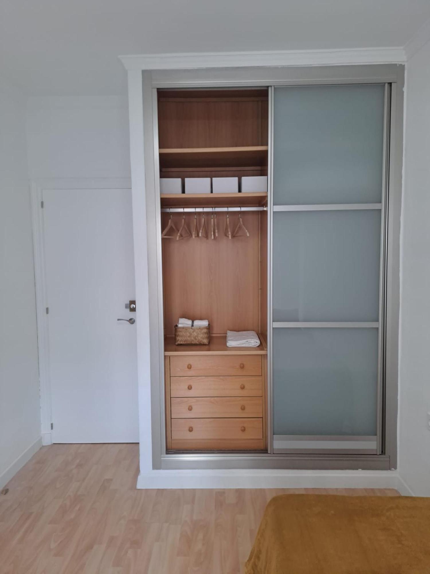 Apartamento Compartido Hab Privadas Playa De La Caleta Cadiz Bagian luar foto