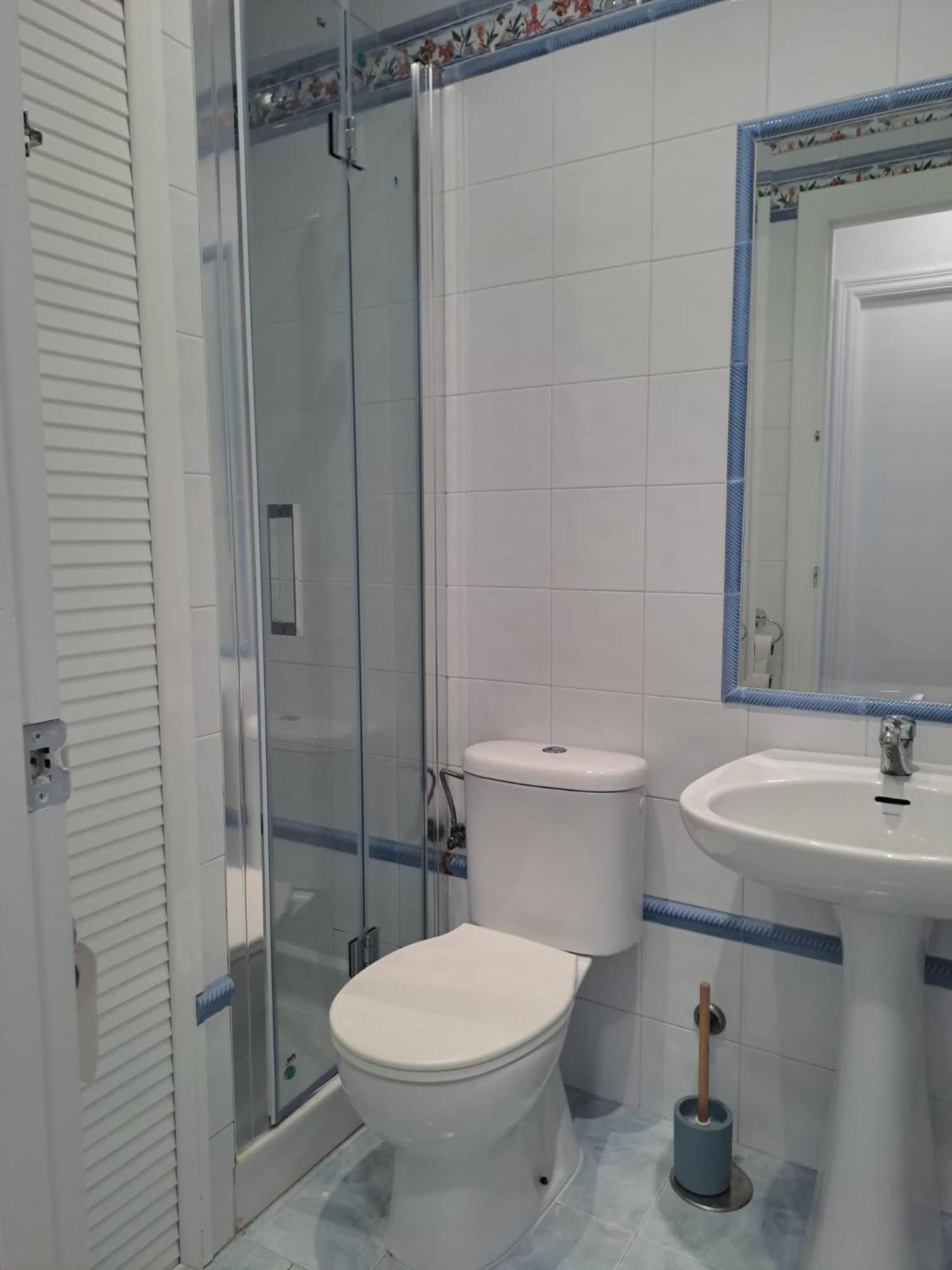 Apartamento Compartido Hab Privadas Playa De La Caleta Cadiz Bagian luar foto