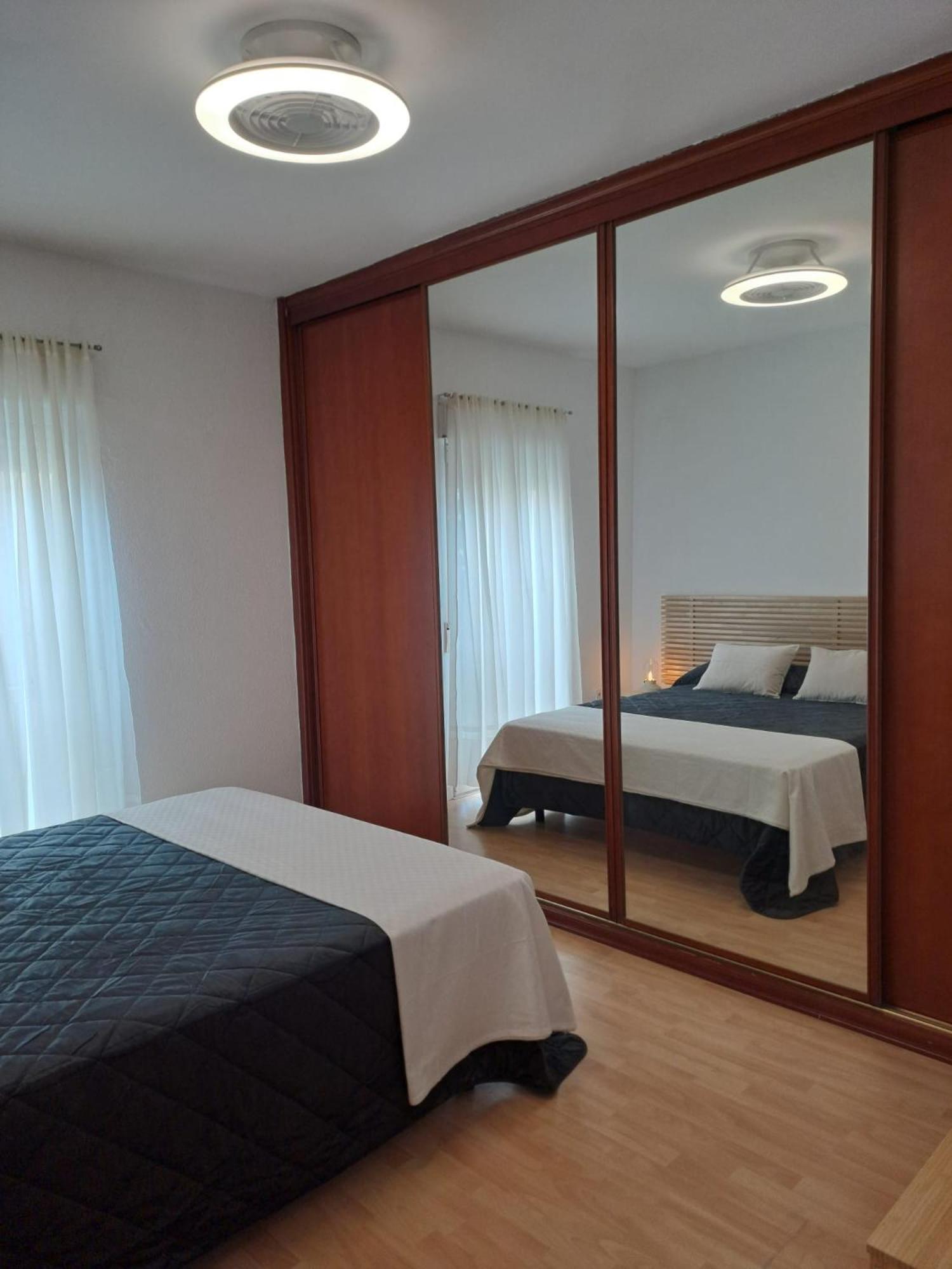 Apartamento Compartido Hab Privadas Playa De La Caleta Cadiz Bagian luar foto