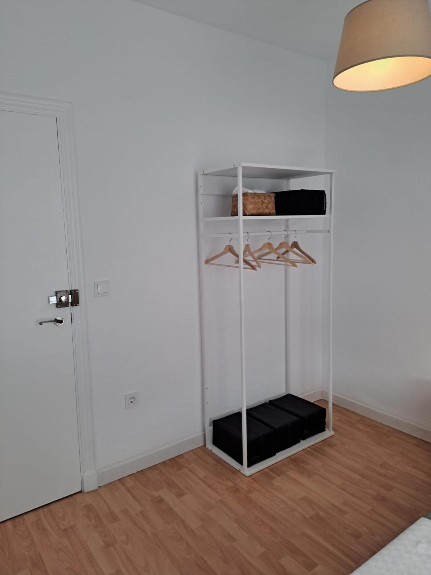 Apartamento Compartido Hab Privadas Playa De La Caleta Cadiz Bagian luar foto